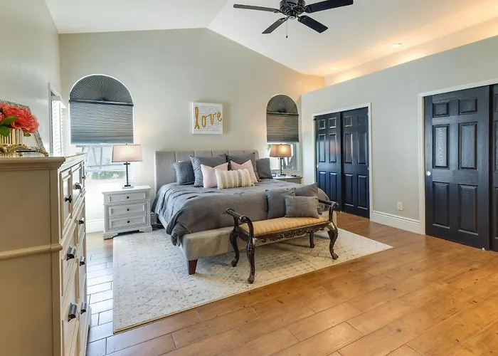 1 Mi To Water Ranch! Family Retreat W/ Pool *